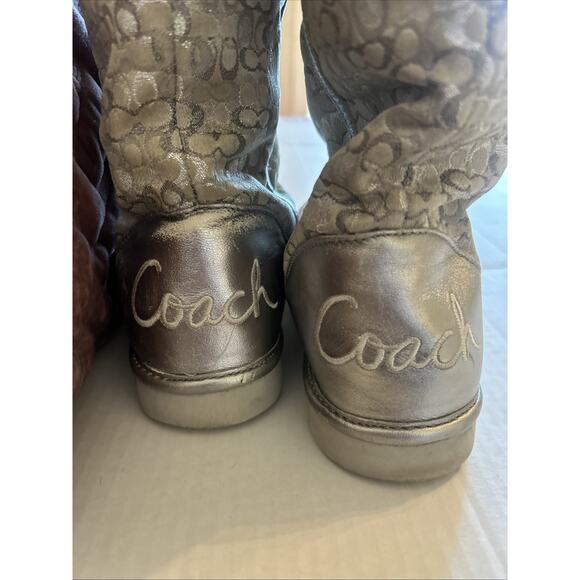 Coach Women’s Size 6B Boots Logo Silver Nikole Mid Calf Shearling Signature - Picture 4 of 16
